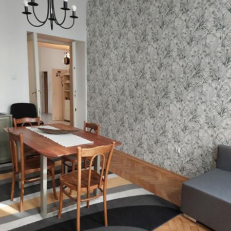 קרקוב Apartment Mariacki Tower מראה חיצוני תמונה
