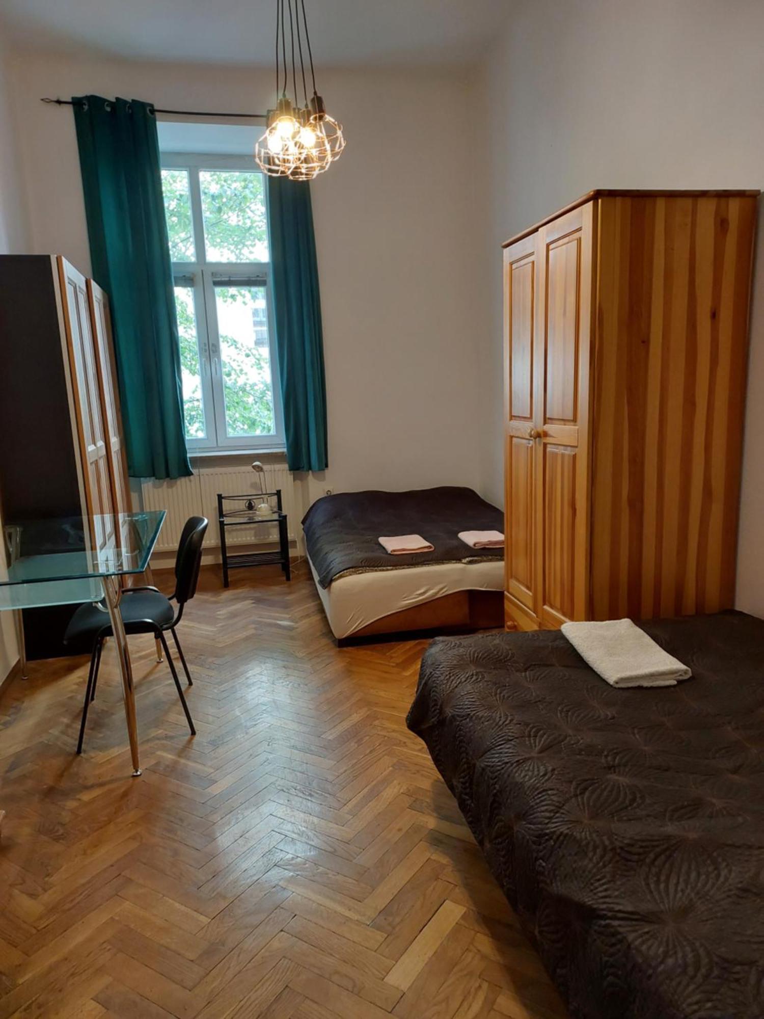 קרקוב Apartment Mariacki Tower מראה חיצוני תמונה