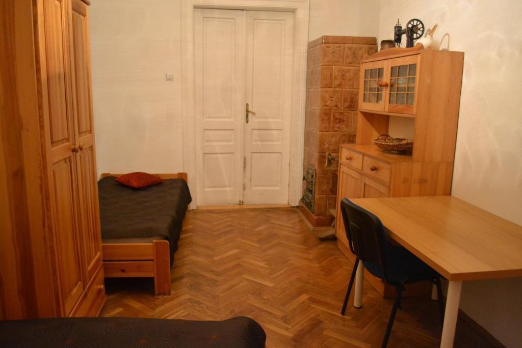 קרקוב Apartment Mariacki Tower מראה חיצוני תמונה